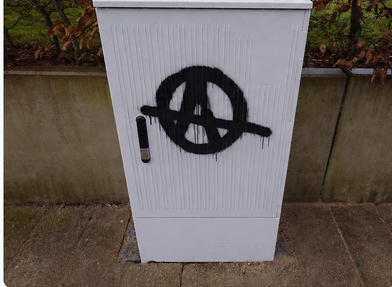 Graffiti auf Kunststoffoberfläche